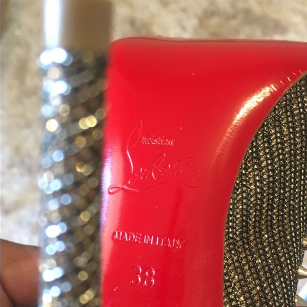 💎Christian Louboutin Anjalina heels💎 - Picture 3 of 4